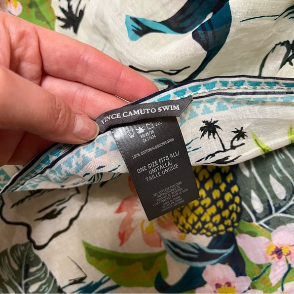 Vince Camuto women’s Island Life Monikini One Piece Swimsuit size 8 cutout - Picture 15 of 16